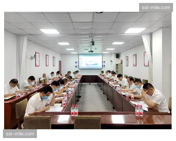 数据服务方不仅提供赛后统计 还在当前阶段介入实时技战术析