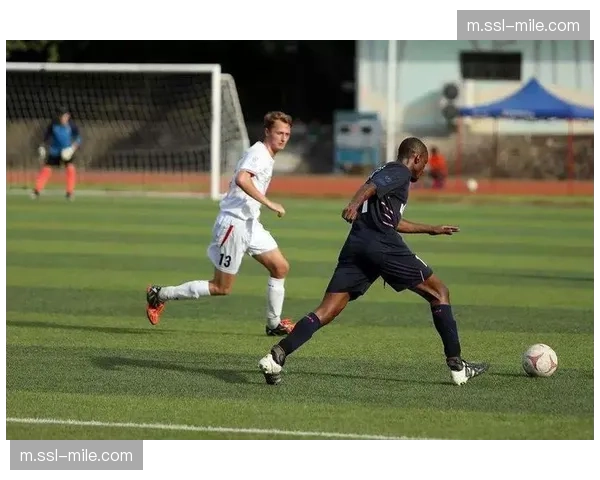 延长防守轮转范围成二月趋势，教练临场调整考验体系弹性