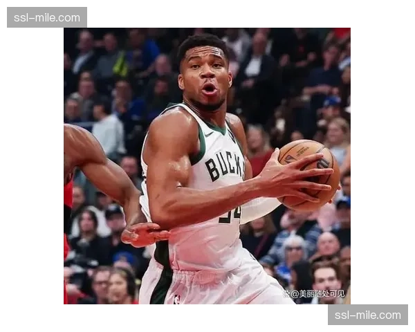 灰熊团队篮球七人得分上双 客场轻松击败步行者收获两连胜